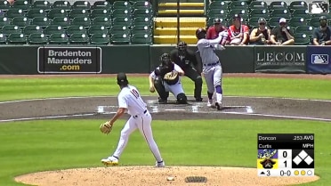 Rayne Doncon's solo home run