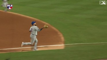 Smith's over-the-shoulder snag for Syracuse