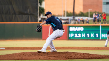Bravo & Brown Pitch Hooks to Win
