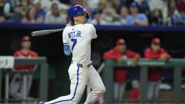 Bobby Witt Jr.'s sacrifice fly